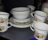 Corelle dish set