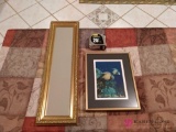Small mirror, small framed picture and wall deco BS