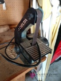 Delta belt sander