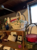 Baskets, lamp, birdhouse