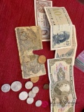 Assorted lot of foreign money