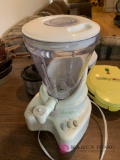 Smoothie maker, foreman grill