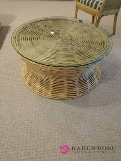 Pacific rattan 36in glass-top table