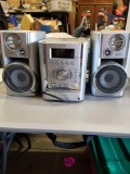 Sony Stereo System with Speakers