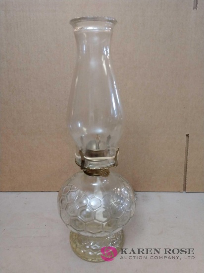 16 in tall oil lamp