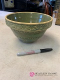 Pottery bowl