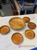 Wooden bowl set