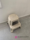 Costco stepstool