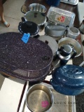 Roaster pan pots miscellaneous kitchenware