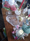 Miscellaneous glass and brass lot