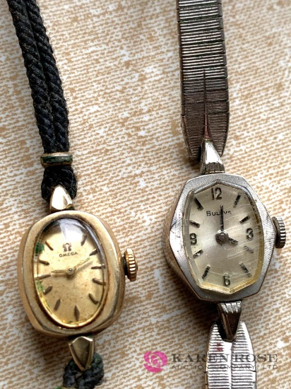 2 / Gold plated vintage watches