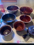 Kitchen pottery bowls