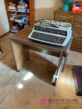 B2 Computer/typewriter stand