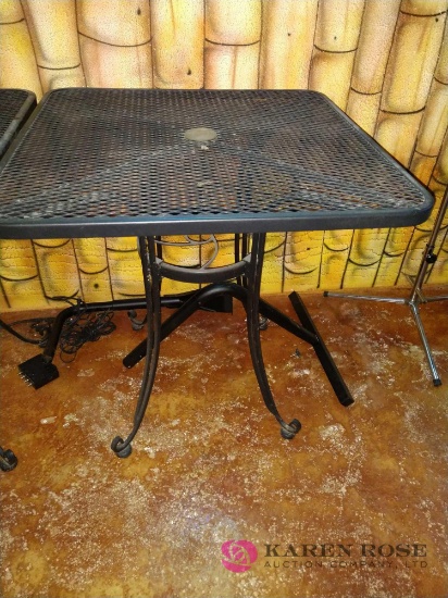 28-in x 28-in metal patio table