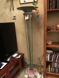 Decorative floor lamp