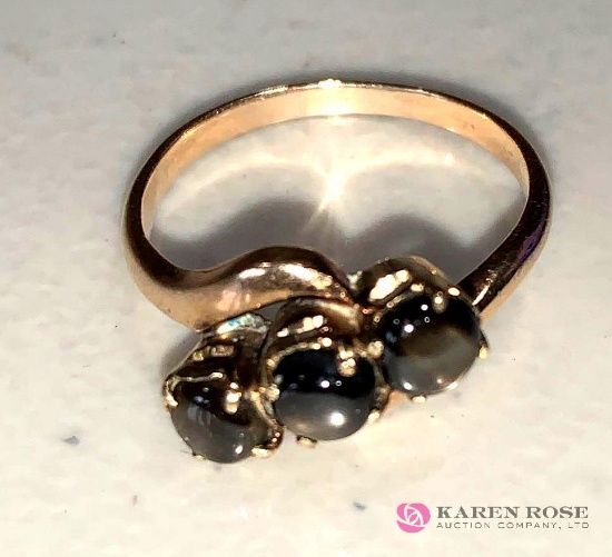 14k Sapphire ring