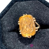 Gold Victorian cameo ring