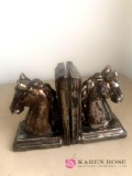 DR Horse bookends