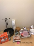 K Assorted kitchen items