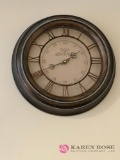 Battery powered wall clock