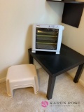 B1 IKEA and table stepstools and heater