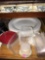 K shelf of plastic ware / measuring cups