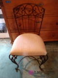 Iron frame cushioned chair