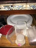 K shelf of plastic ware / measuring cups