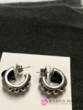 Caviar designer 18 kt & sterling diamond ear rings one diamond missing