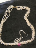 Pearls necklace 14kt clasp 2- tone broken one strand