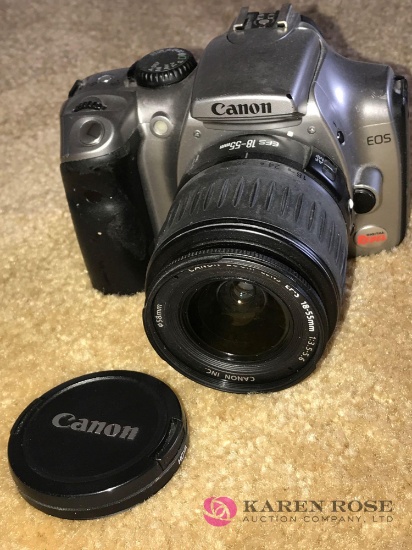 Canon ED5 camera with lens