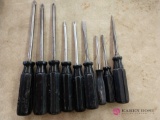 8 snap-on screwdrivers