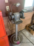 Grinder craftsman with stand