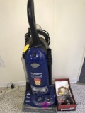 Eureka the boss smartvac with accessories