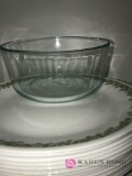 Dish set/ Pyrex bowls/Fire king bowls