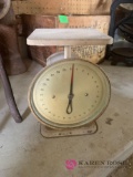 Vintage Scale