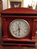 Bulova mantle clock br1