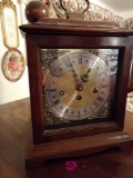 Howard Miller mantle clock BR