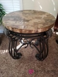 LR - End Table