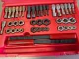 Snap on 42 piece fractional/metric re-threading set