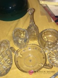 Assorted crystal glassware