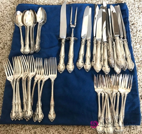 English Gadroon by Gotham Sterling silver flatware Pat 1939 49 pieces