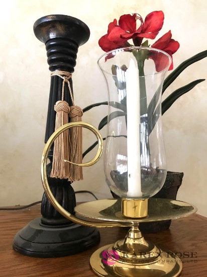 Baldwin candleholder/artificial flower/wooden candle holder