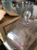 Clear glass plates/bowls/glasses