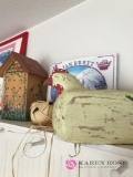 Assorted bird houses