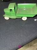 7 inch Wyandotte dump truck