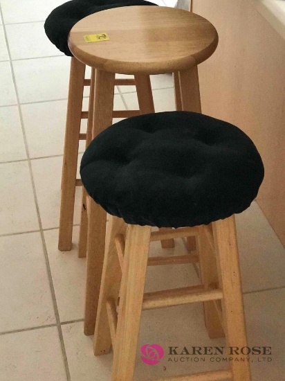 Three bar stools two different heights