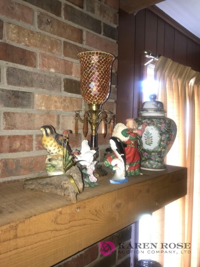 figurines/lamp/vase