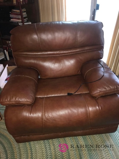 Leather chair electric recliner, Very Nice