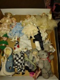 lot of small dolls 4 to 6 inches